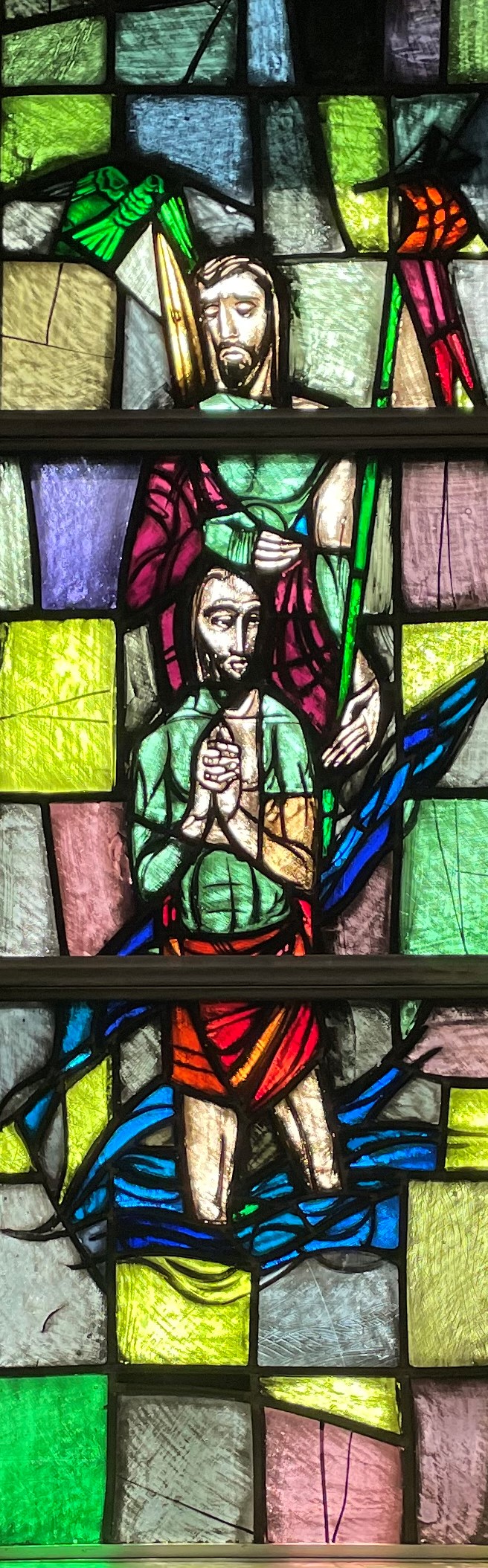 Picture of stained glass window showing the baptism of Jesus