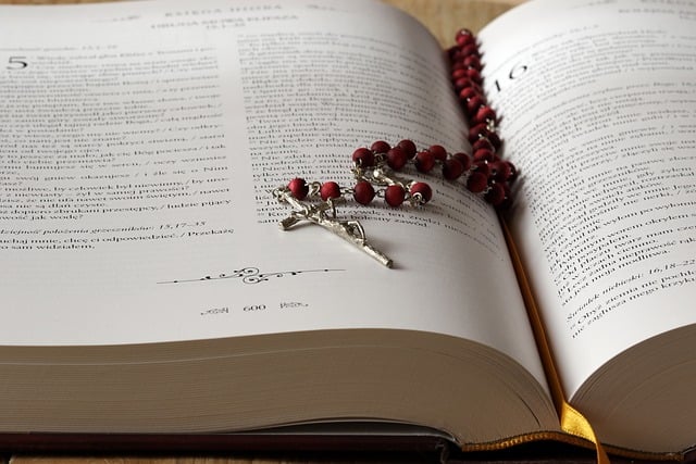 Picture of rosary on Bible